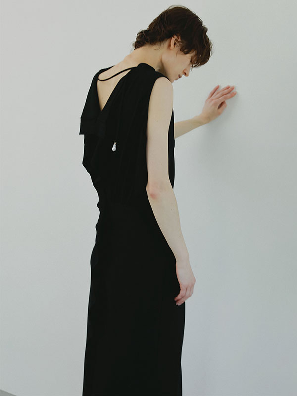 SANTEバックデザインドレス