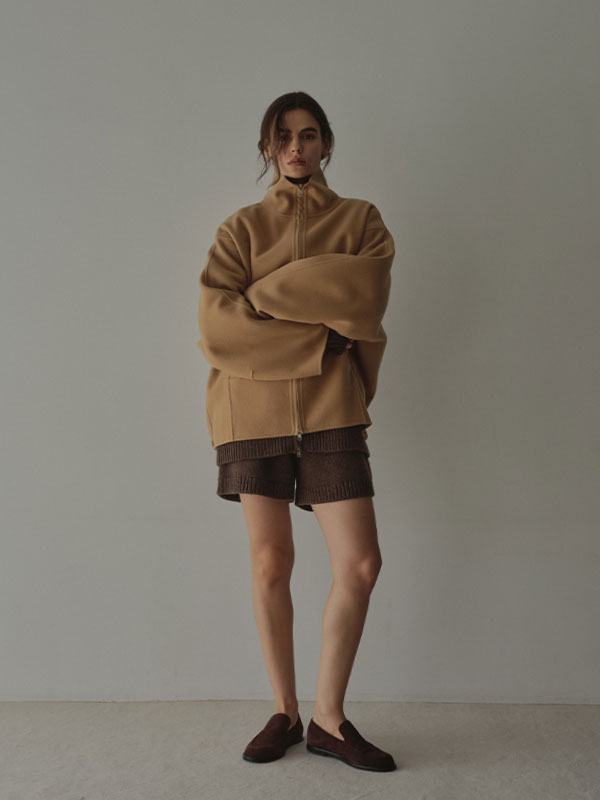 スウェードフラットローファー