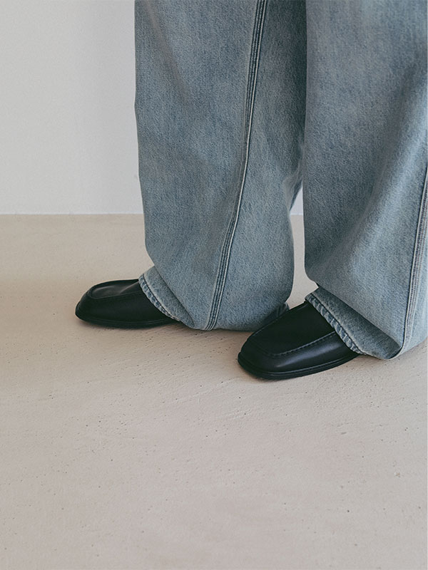 デニムタックワイドパンツ