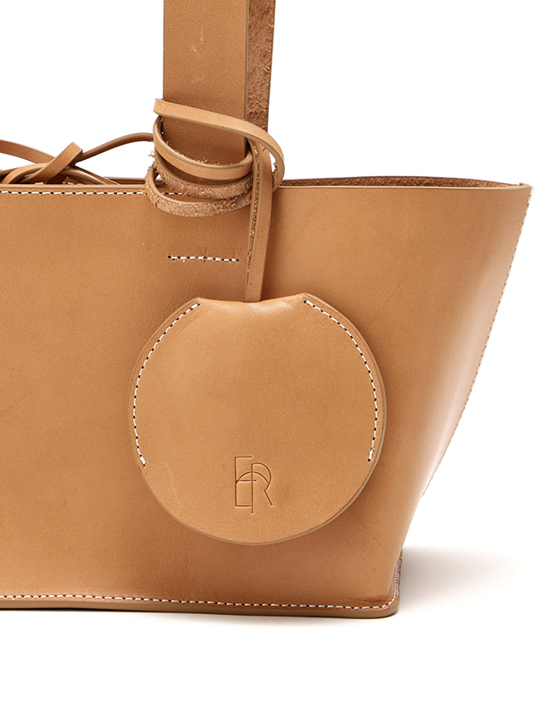 タンドレザートートバッグ