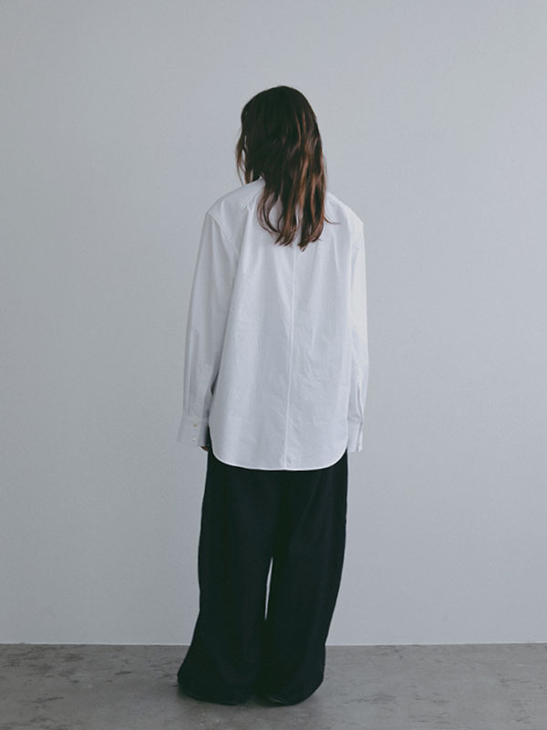 ボールドショルダーシャツ