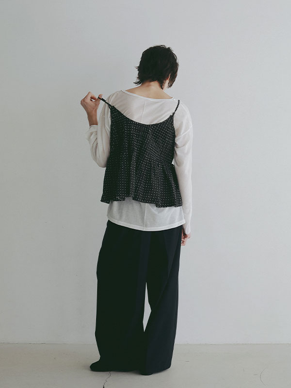 リネンライクエアリータックパンツ