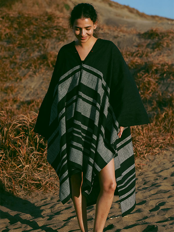 ETRE TOKYO ジャガードボーダーケープオフホワイト