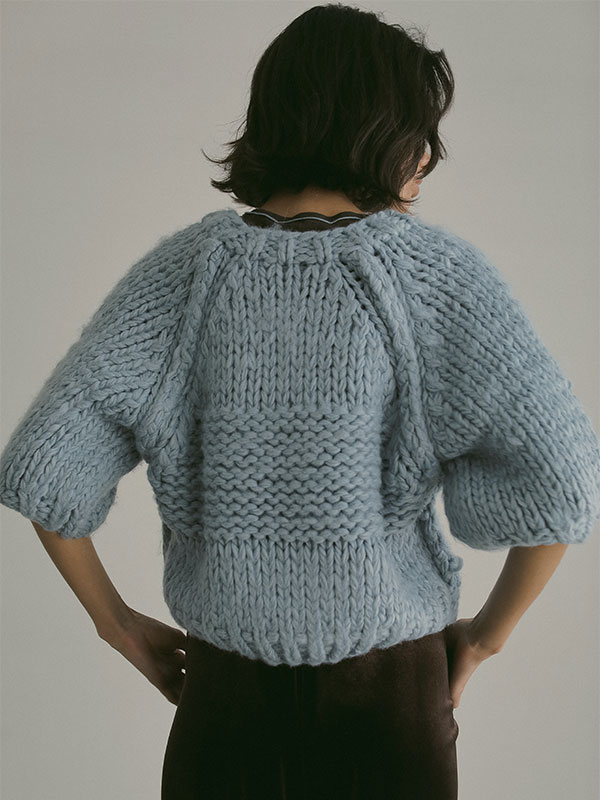 ブラッシュドハーフスリーブハンドニットプルオーバー