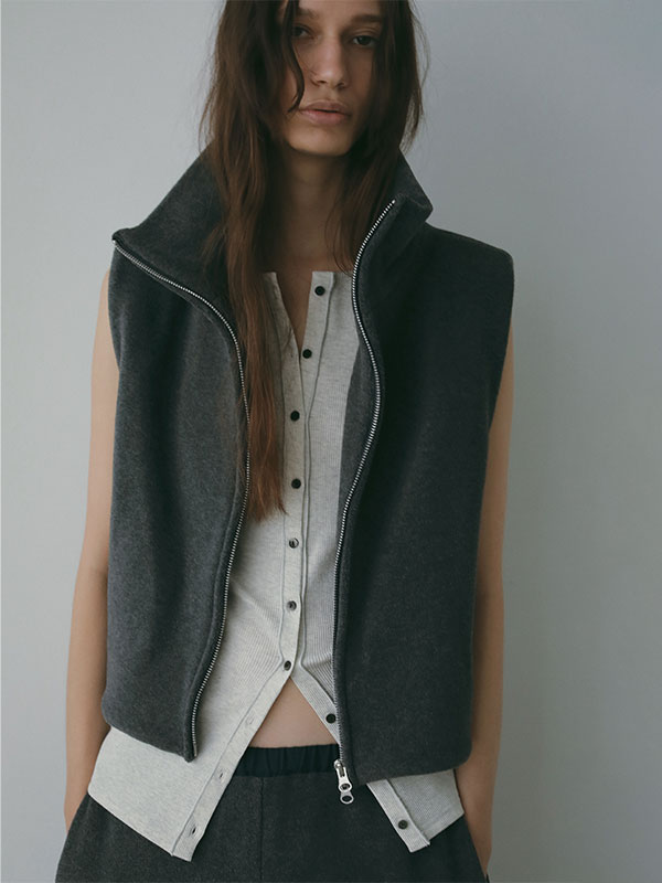 30コーマフロントオープンタンクトップ