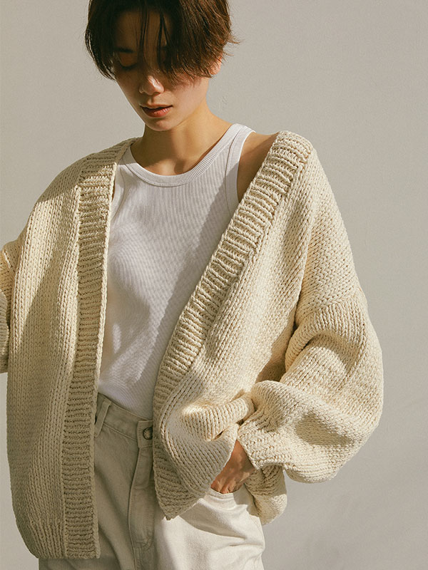 HAND MADE KNIT GOWN(F OFF WHITE): トップス │ ETRE TOKYO official online  store(エトレトウキョウ)
