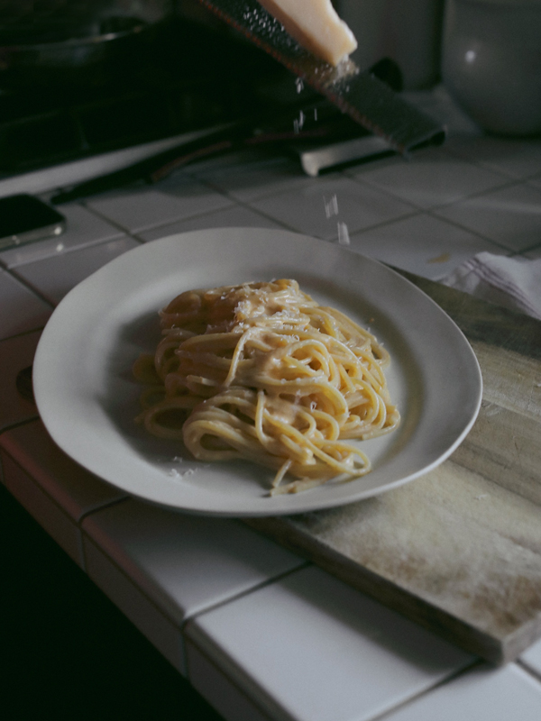 白陶土黒田釉オーバルプレート大