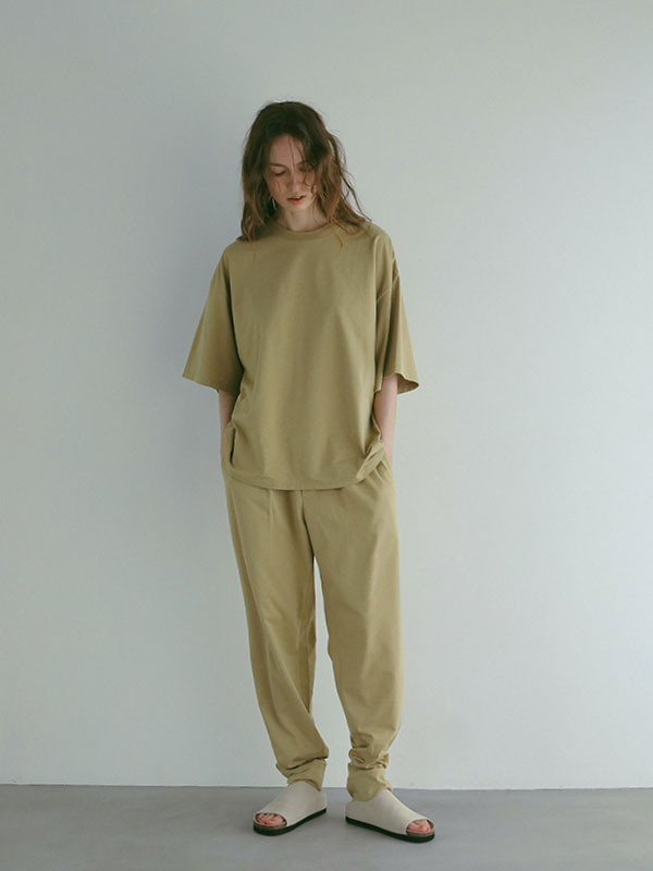 three dots パウダリーコットンTee