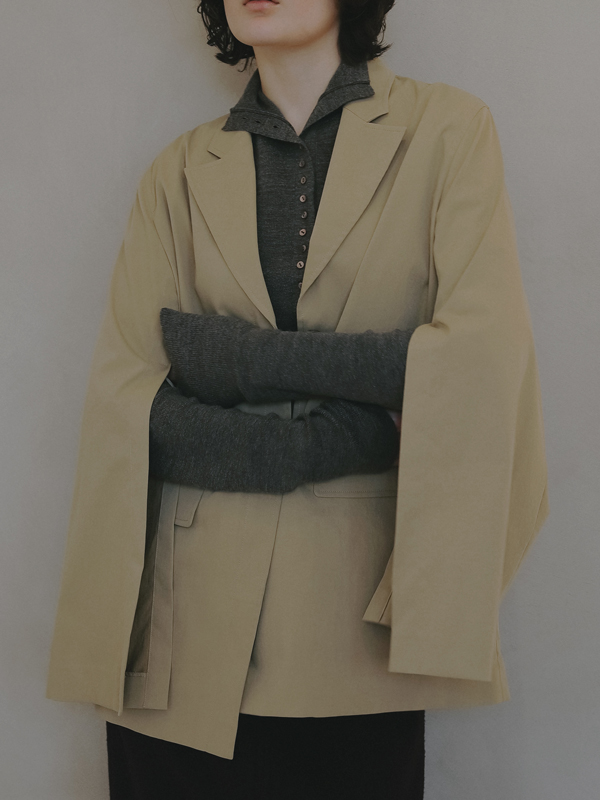 スリットスリーブジャケット(S BEIGE): アウター │ ETRE TOKYO