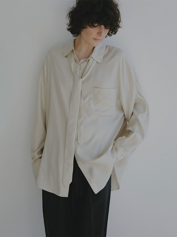 キュプラネクタイオーバーサイズシャツ