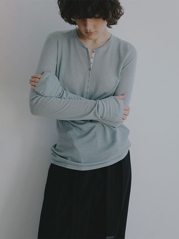 ウールフライスヘンリーネックプルオーバー