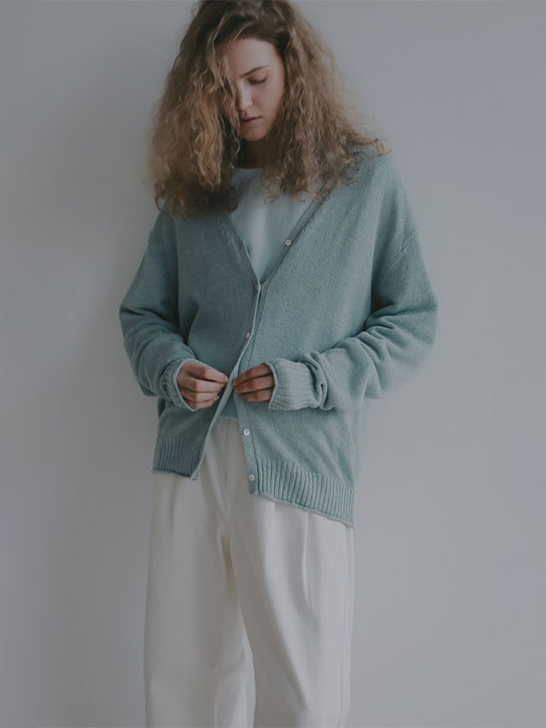 リリヤーンリネンVネックカーディガン