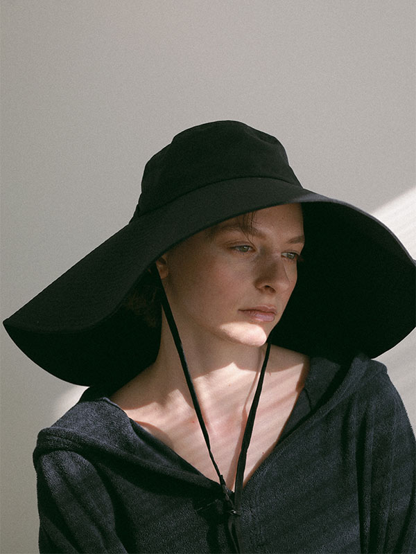 ワイドブリムシェードハット