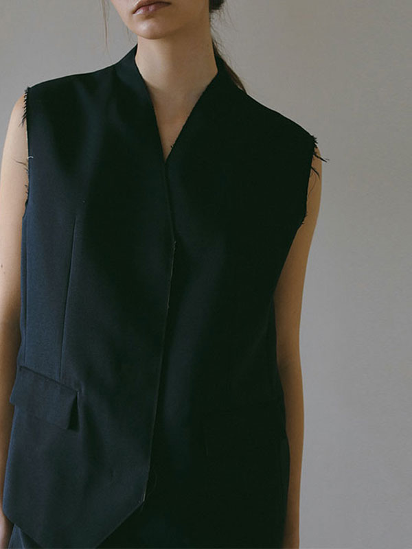 コットンカシミヤニットベスト(F CHARCOAL): トップス │ ETRE