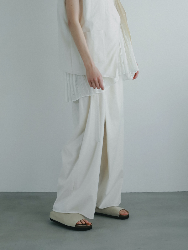 フロントラップシャンブルワイドパンツ