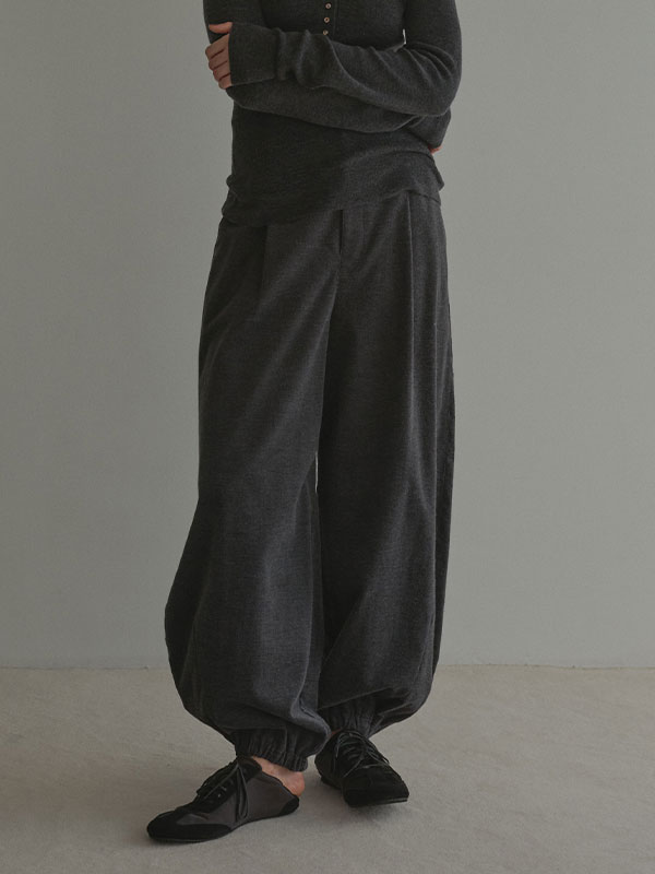 コーデュロイカーブジョガーパンツ