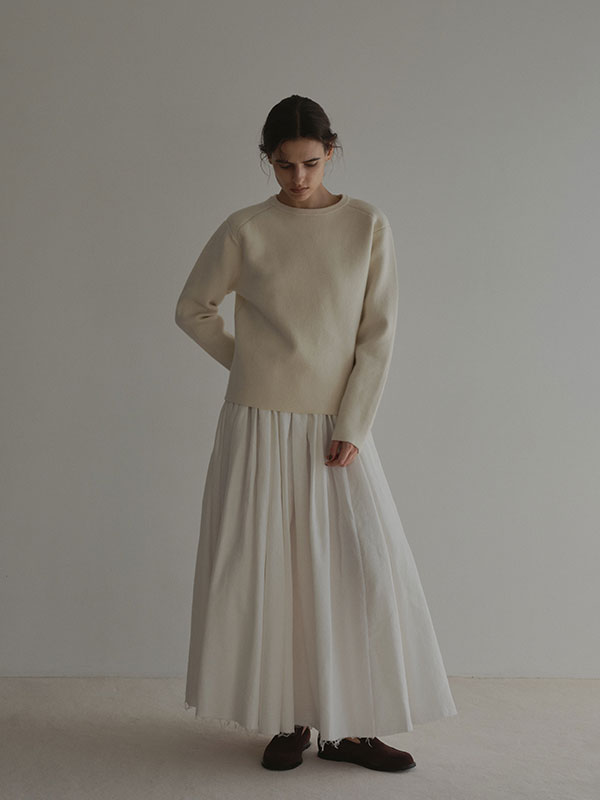 ダブルクロスボリュームスカート