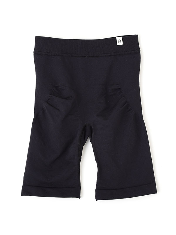 AMPHI×ETRE TOKYOフィットハーフレギンス