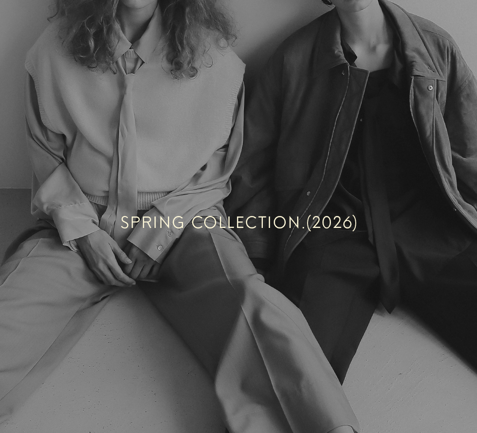 美品 ETRE TOKYO バストシャーリングプリーツワンピース ライトベージュ ETRE TOKYO（エトレトウキョウ） ワンピース コットンシャーリング