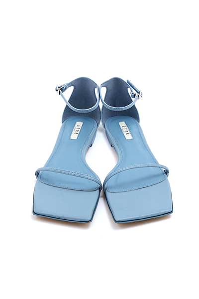 ワイドスクエアトゥフラットシューズ