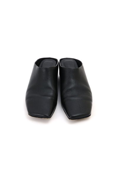 インヒールレザーミュール