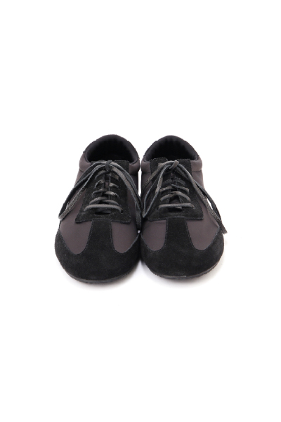 マットサテンローカットスニーカー