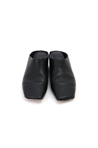 インヒールレザーミュール