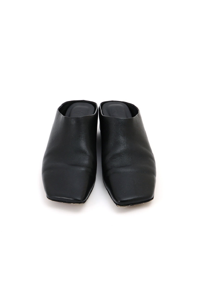 インヒールレザーミュール